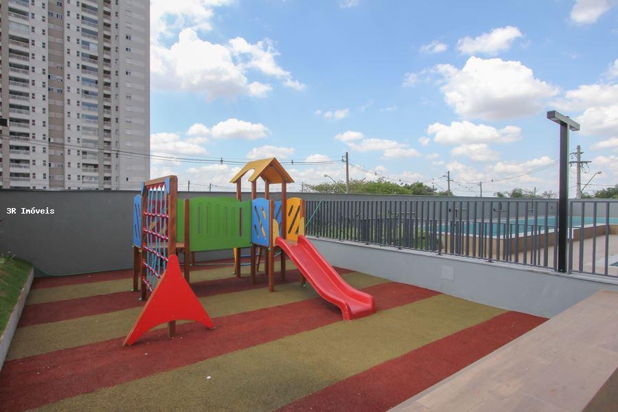 Apartamento para alugar com 2 quartos, 84m² - Foto 34