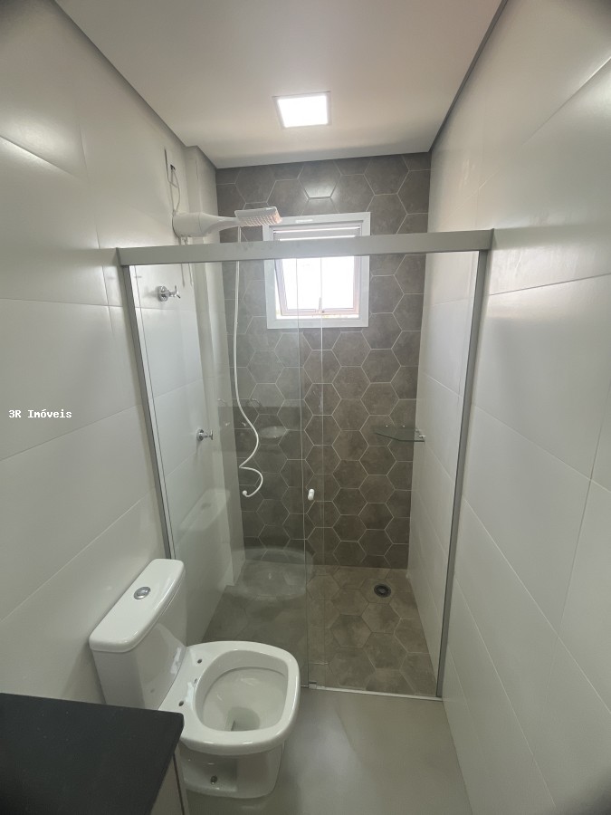 Apartamento para alugar com 2 quartos, 63m² - Foto 7
