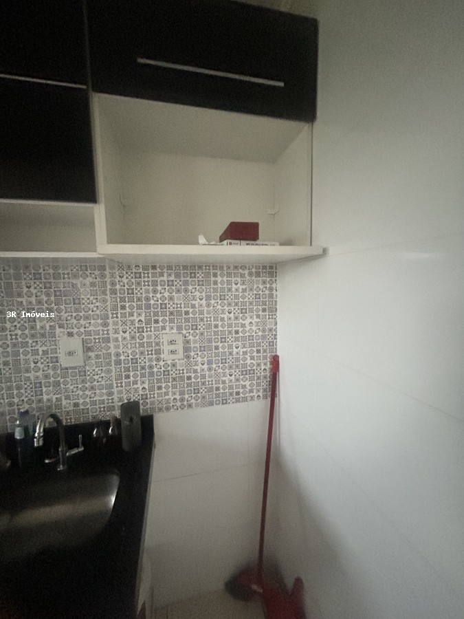 Apartamento à venda com 2 quartos, 48m² - Foto 1