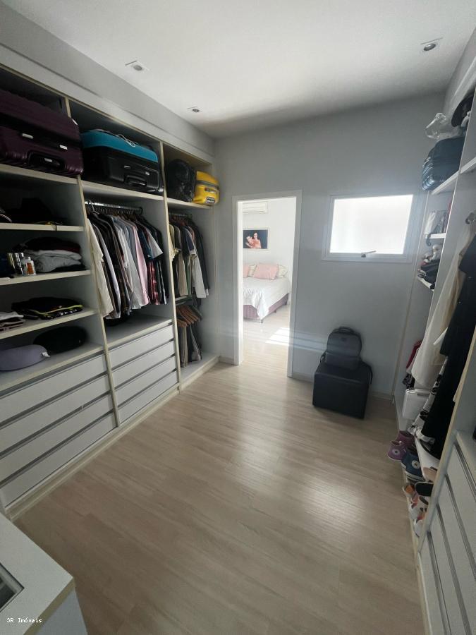 Casa de Condomínio à venda com 3 quartos, 273m² - Foto 5
