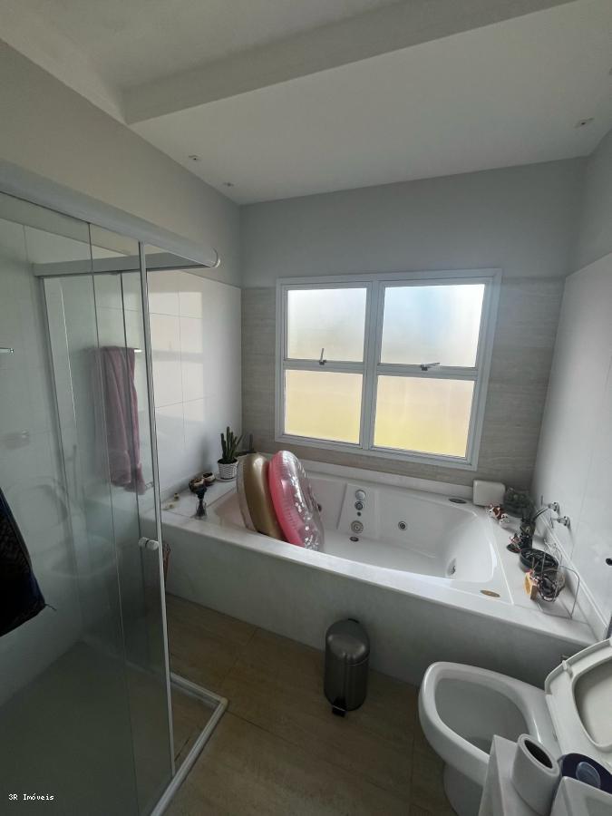 Casa de Condomínio à venda com 3 quartos, 273m² - Foto 23