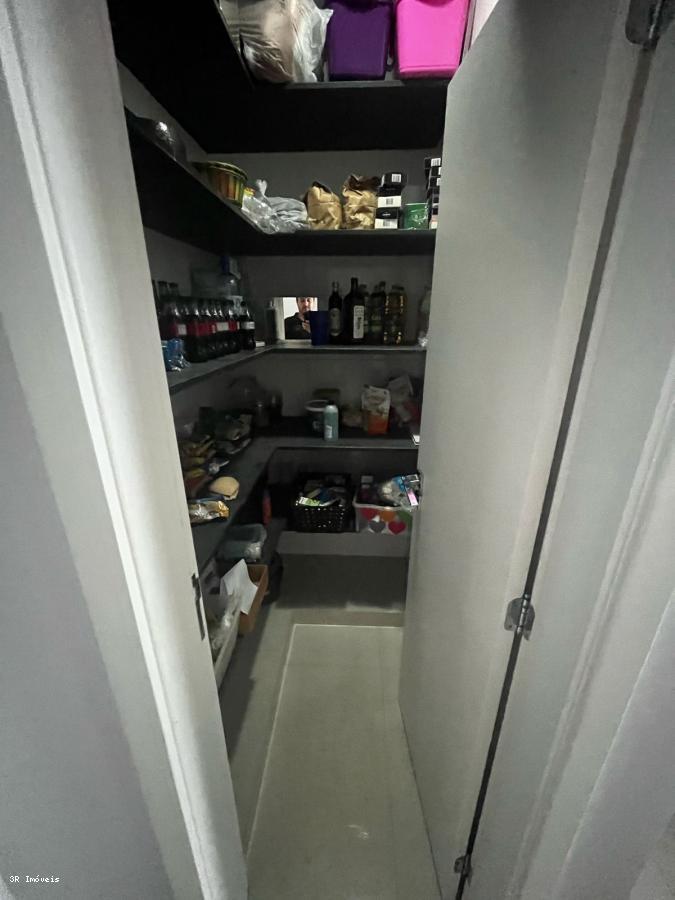 Casa de Condomínio à venda com 3 quartos, 273m² - Foto 29