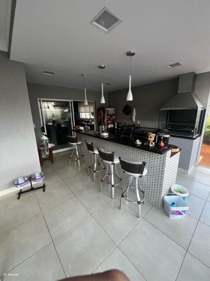Casa de Condomínio à venda com 3 quartos, 273m² - Foto 45