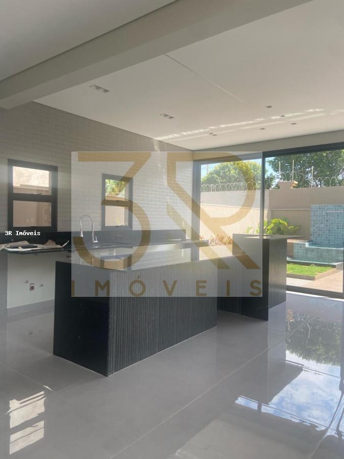 Casa de Condomínio à venda com 3 quartos, 269m² - Foto 10