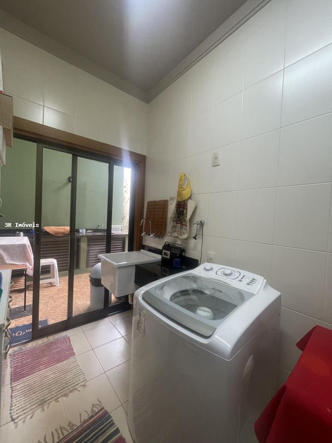 Casa de Condomínio à venda com 4 quartos, 472m² - Foto 23