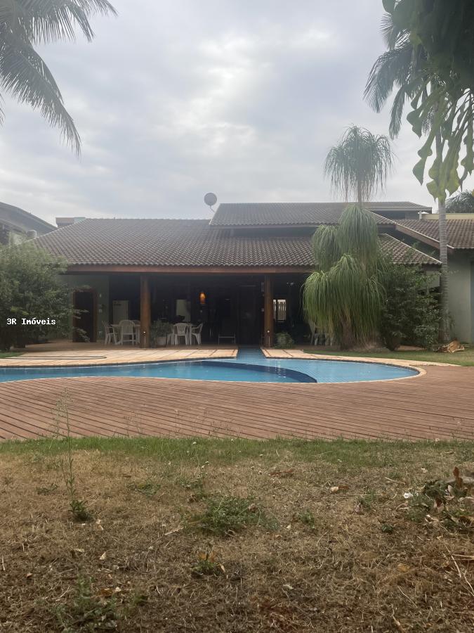 Casa de Condomínio à venda com 4 quartos, 472m² - Foto 57