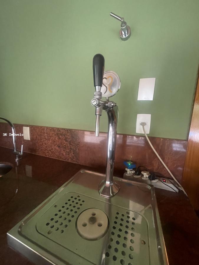 Casa de Condomínio à venda com 4 quartos, 472m² - Foto 47