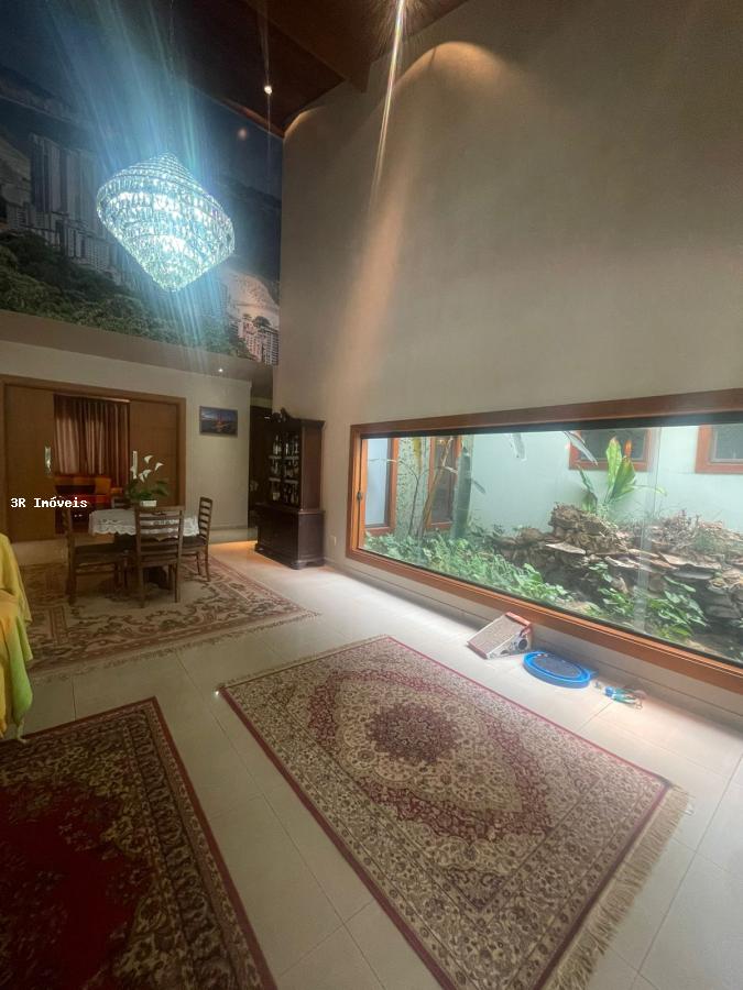 Casa de Condomínio à venda com 4 quartos, 472m² - Foto 6