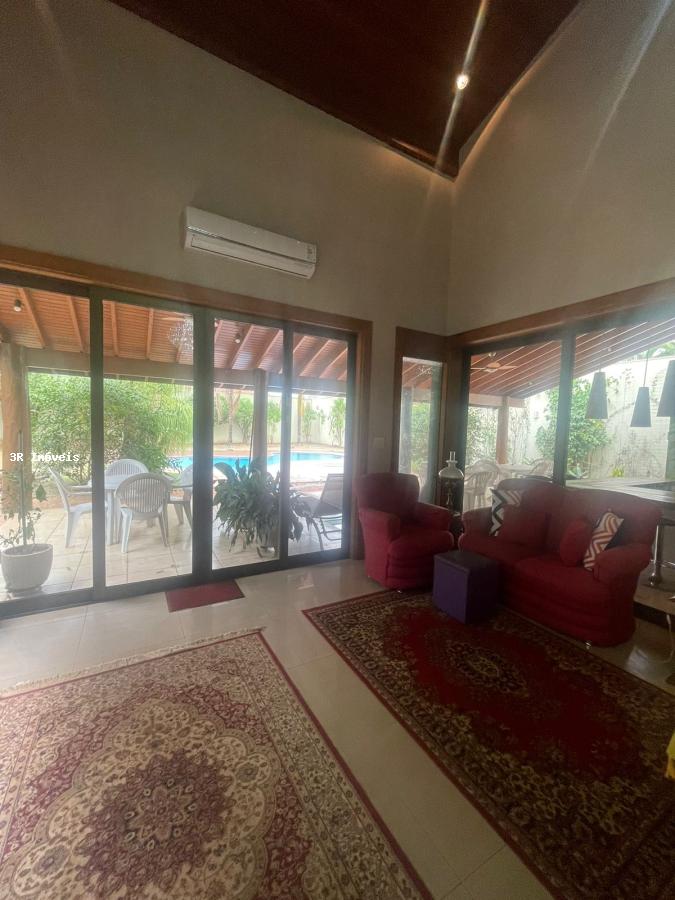Casa de Condomínio à venda com 4 quartos, 472m² - Foto 9