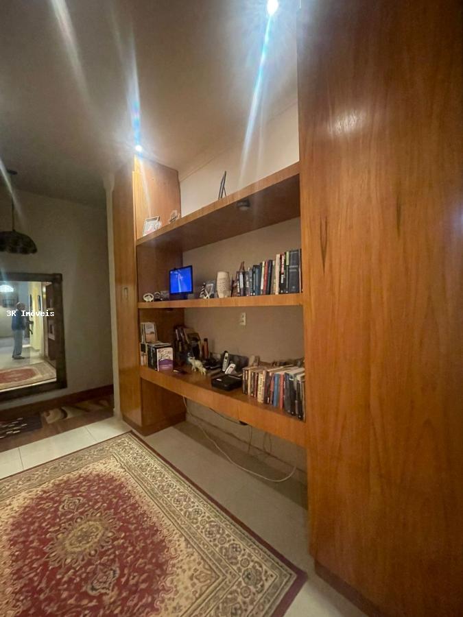 Casa de Condomínio à venda com 4 quartos, 472m² - Foto 27