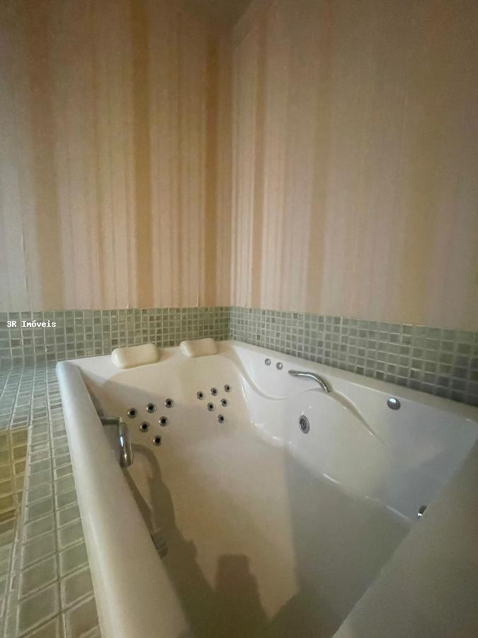 Casa de Condomínio à venda com 4 quartos, 472m² - Foto 38