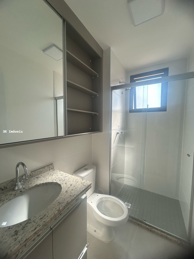 Apartamento para alugar com 2 quartos, 84m² - Foto 17