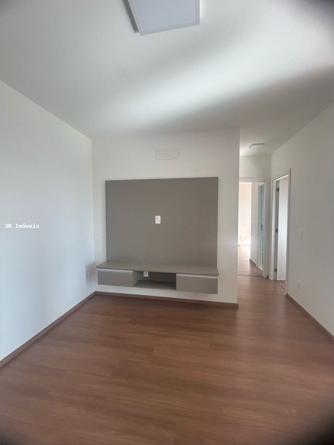 Apartamento para alugar com 2 quartos, 84m² - Foto 22