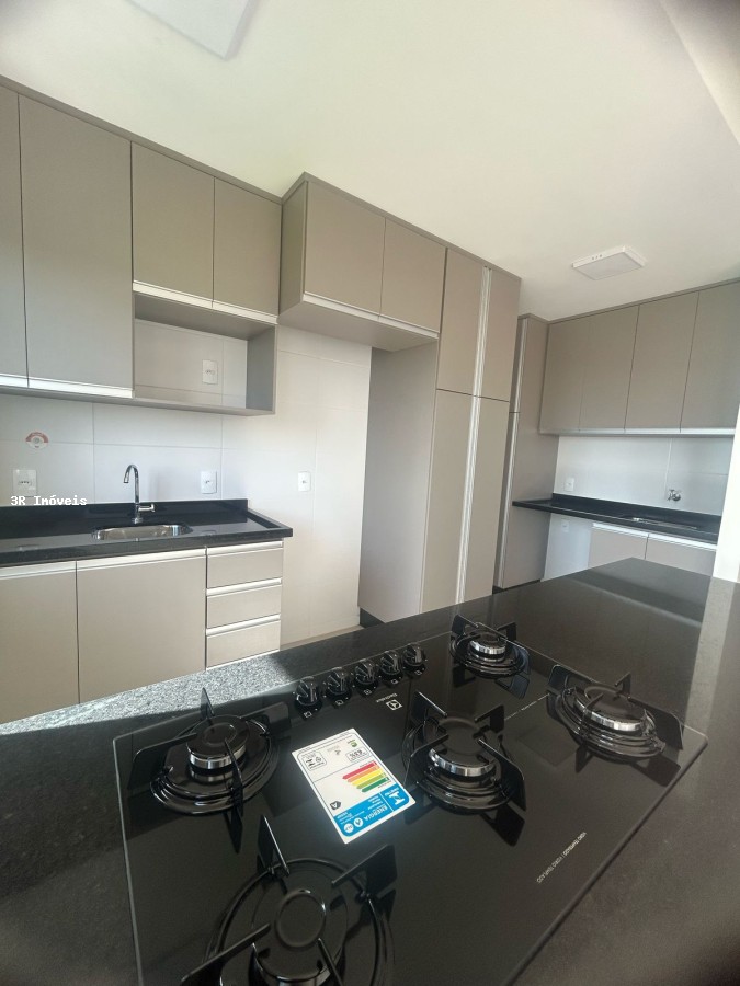 Apartamento para alugar com 2 quartos, 84m² - Foto 24