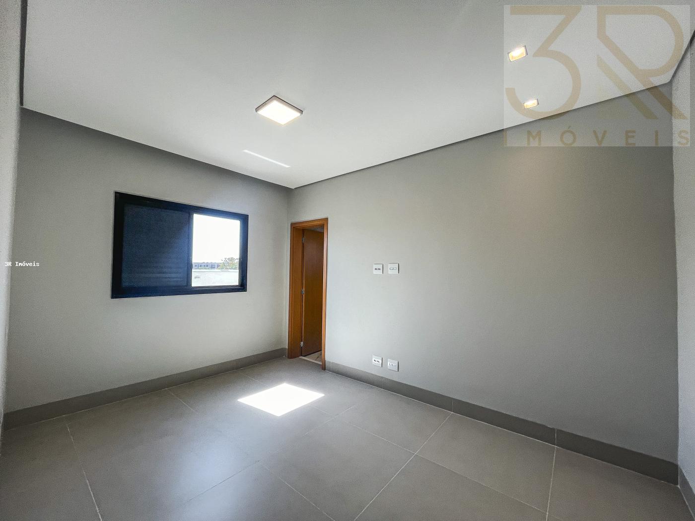 Casa de Condomínio à venda com 3 quartos, 137m² - Foto 4