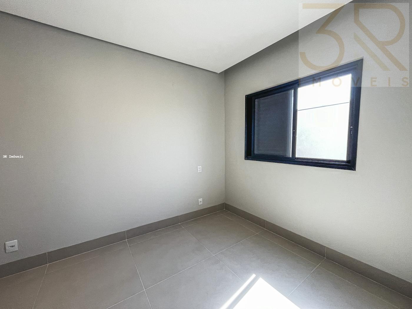 Casa de Condomínio à venda com 3 quartos, 137m² - Foto 3