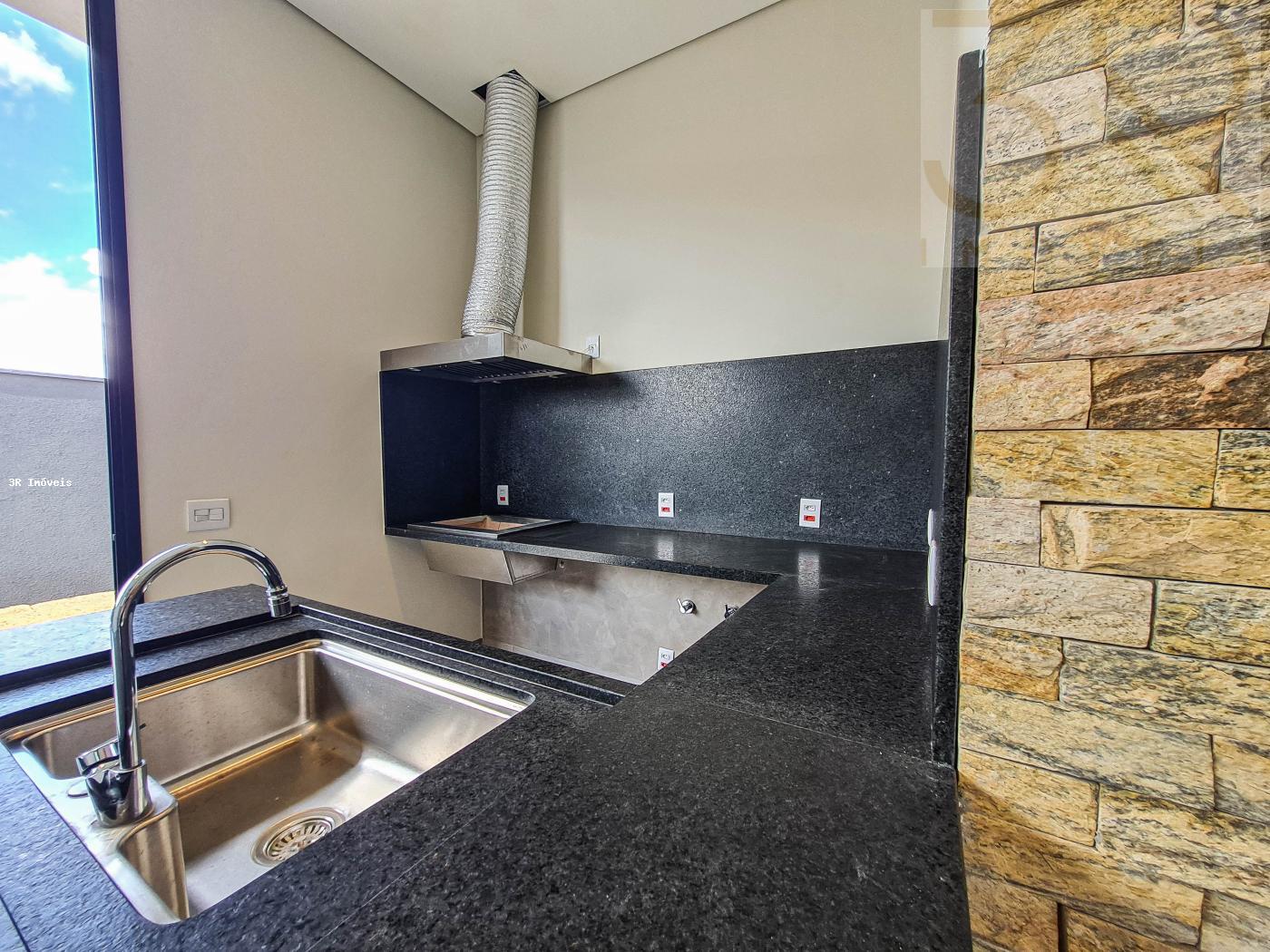 Casa de Condomínio à venda com 3 quartos, 204m² - Foto 9