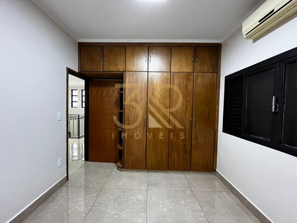 Casa, 3 quartos, 265 m² - Foto 38