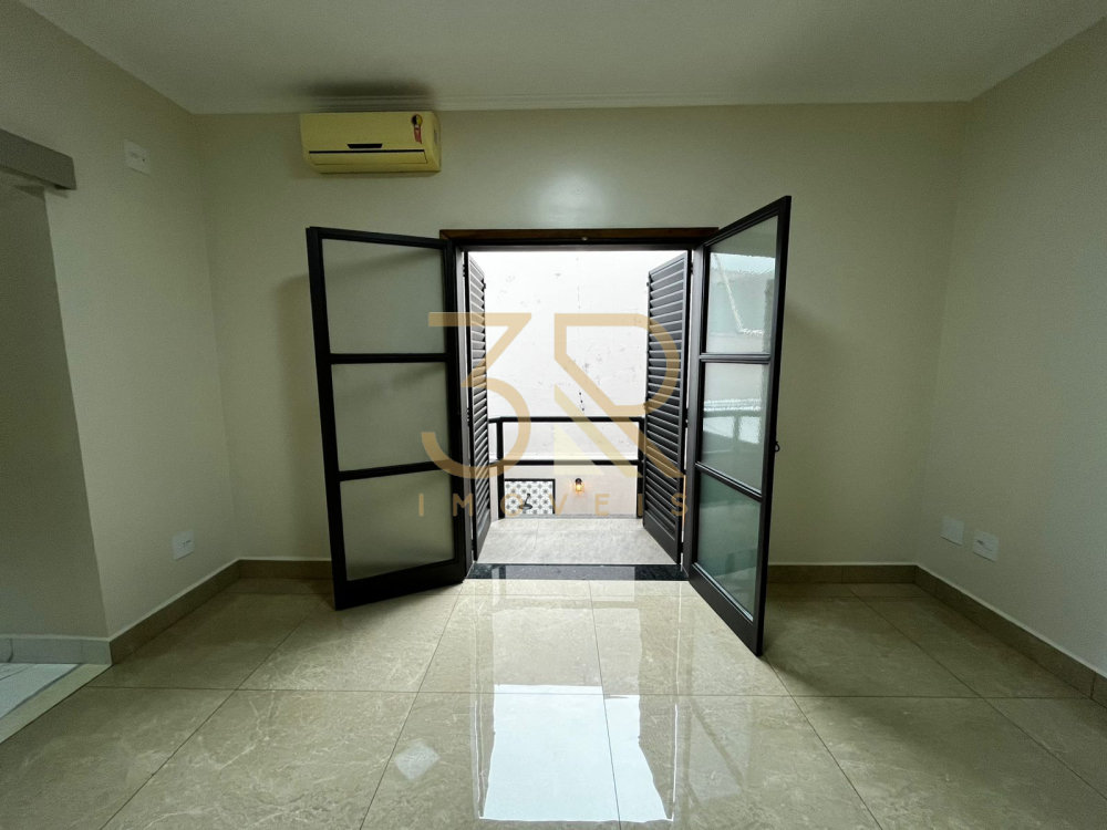 Casa, 3 quartos, 265 m² - Foto 39