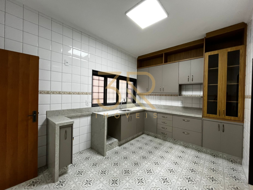 Casa, 3 quartos, 265 m² - Foto 8