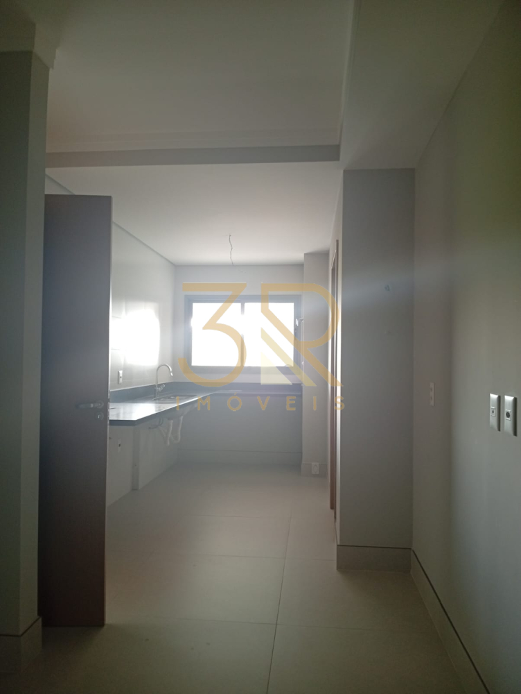Apartamento, 3 quartos, 186 m² - Foto 2