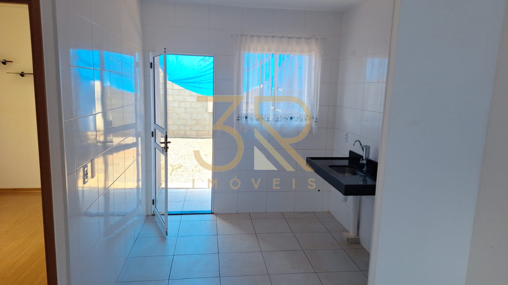 Casa, 2 quartos, 40 m² - Foto 1